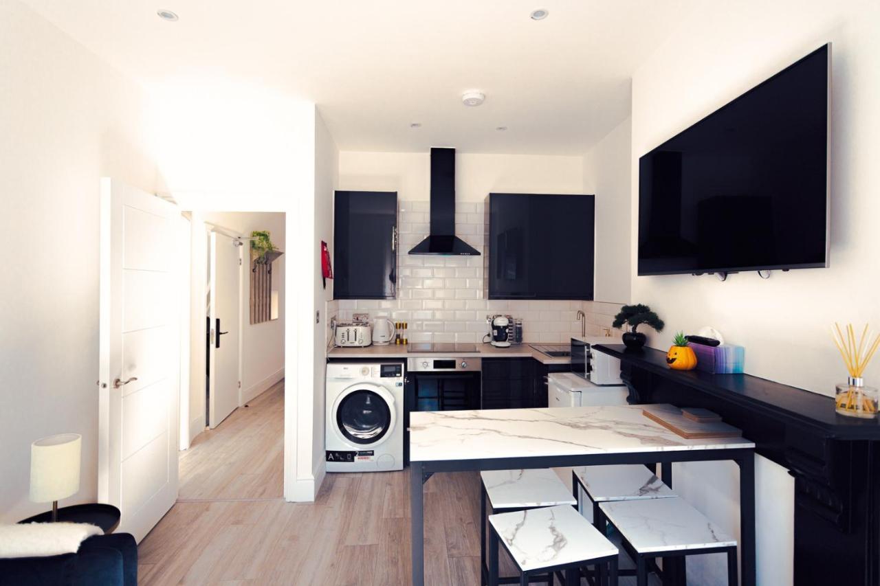 Modern 3 And 2 Bedroom Apartment In Maida Vale Londen Buitenkant foto