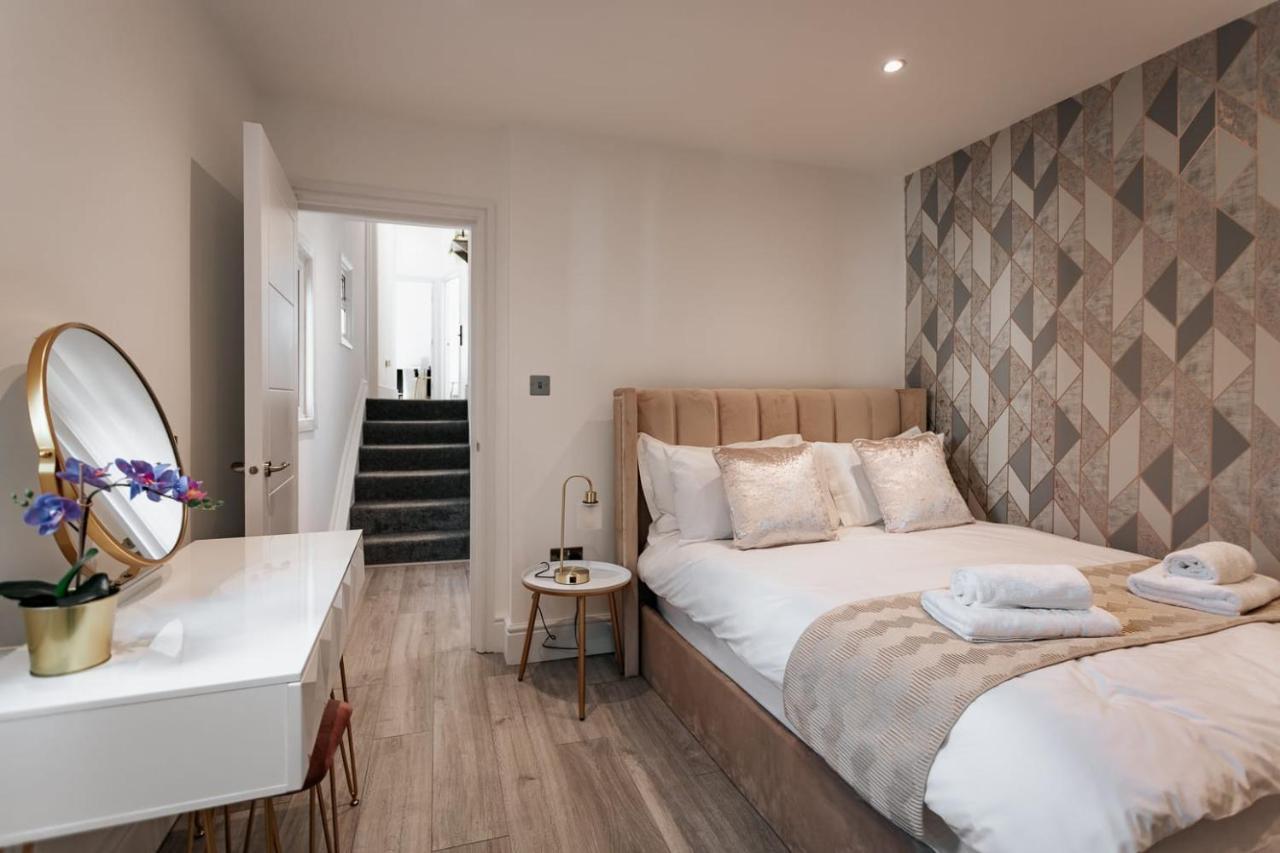 Modern 3 And 2 Bedroom Apartment In Maida Vale Londen Buitenkant foto
